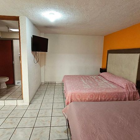 Hotel 2000 Μορέλια Εξωτερικό φωτογραφία