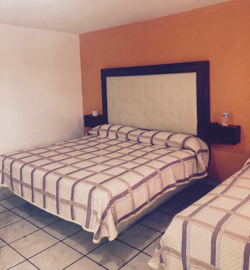 Hotel 2000 Μορέλια Εξωτερικό φωτογραφία